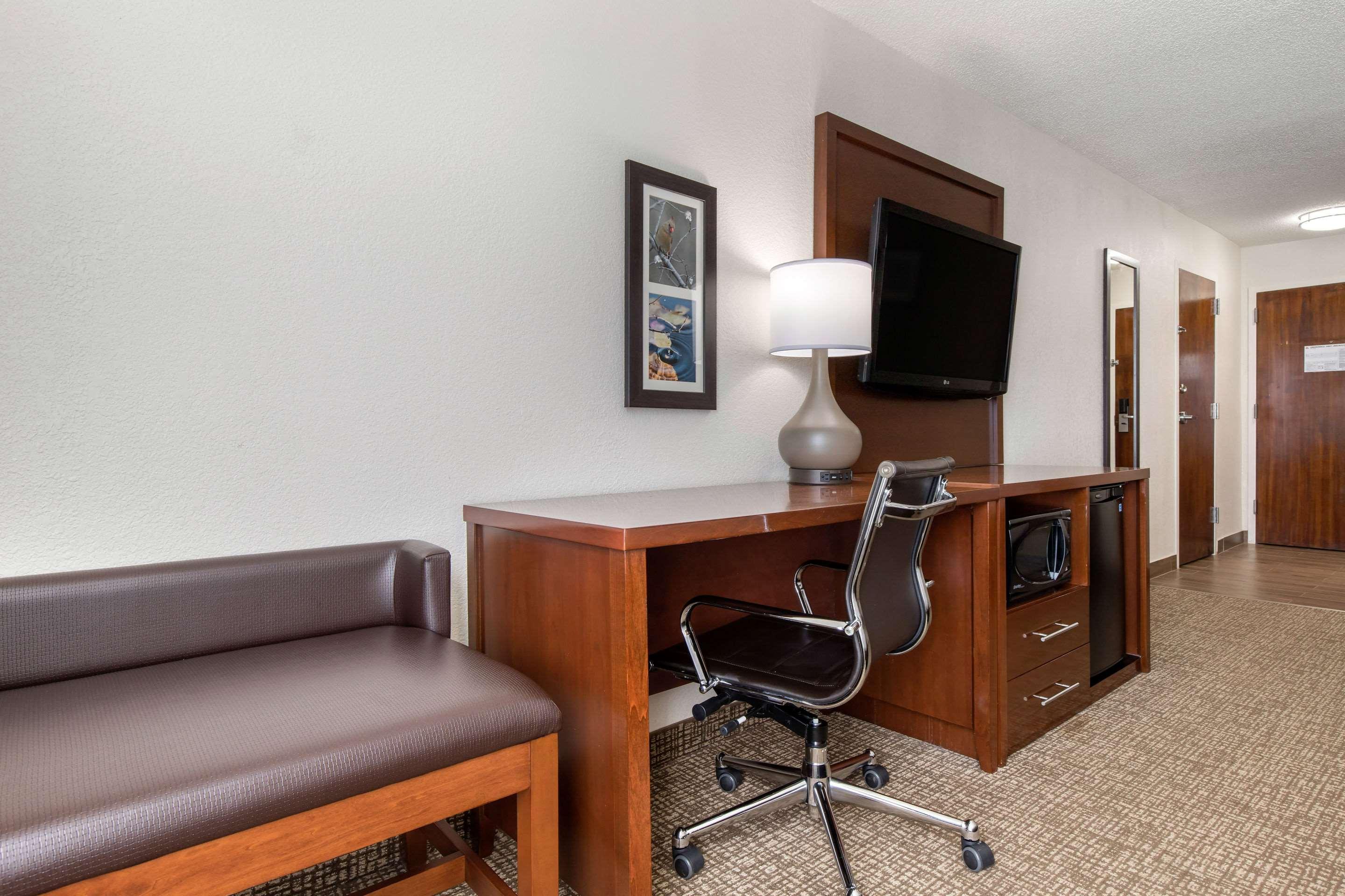 Inn Comfort Shelby