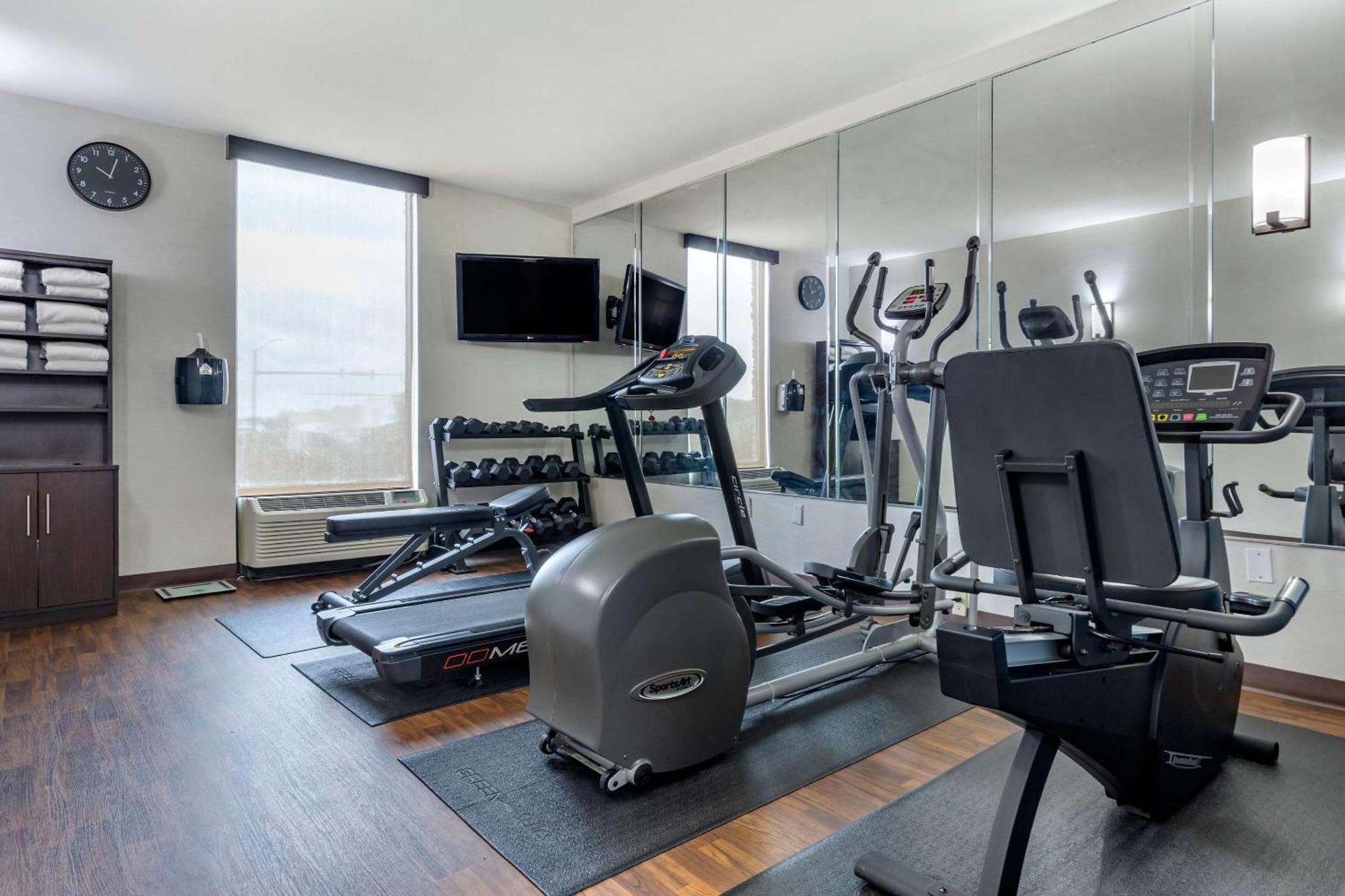 Comfort Inn 3*